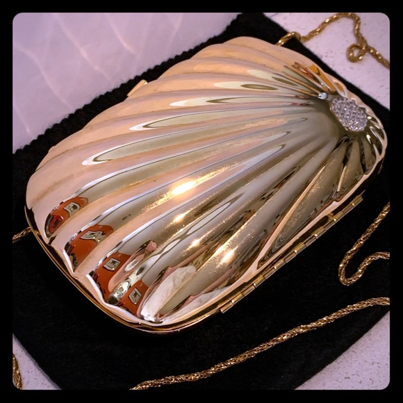 Vintage Art Deco Gold Metal Clamshell Clutch - Picture 1 of 9